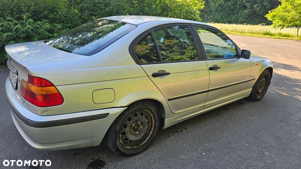BMW Seria 3 320d - 4
