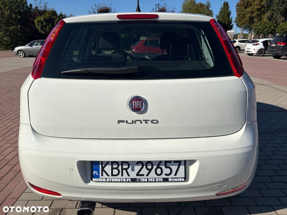 Fiat Punto 1.4 Easy S&S - 8