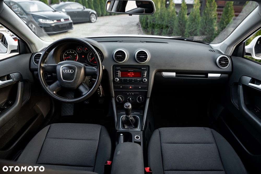 Audi A3 Sportback 1.6 Ambition - 26