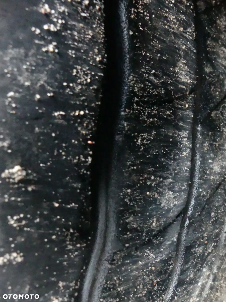 Kassbohrer MEGA / FIRANKA / OŚ PODNOSZONA / 3 SZTUKI / - 22