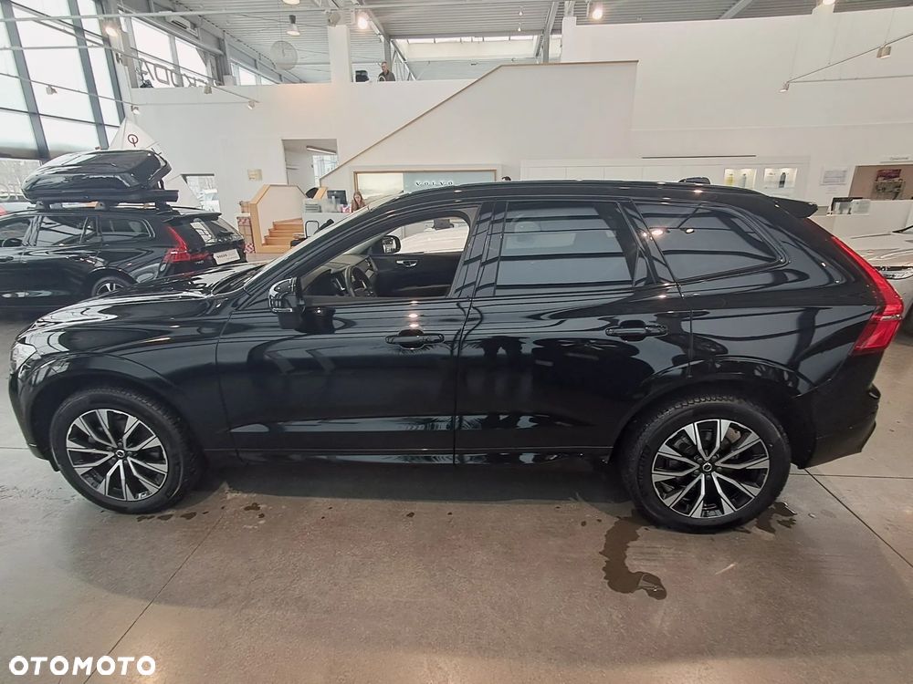 Volvo XC 60 B5 B AWD Plus Dark - 9