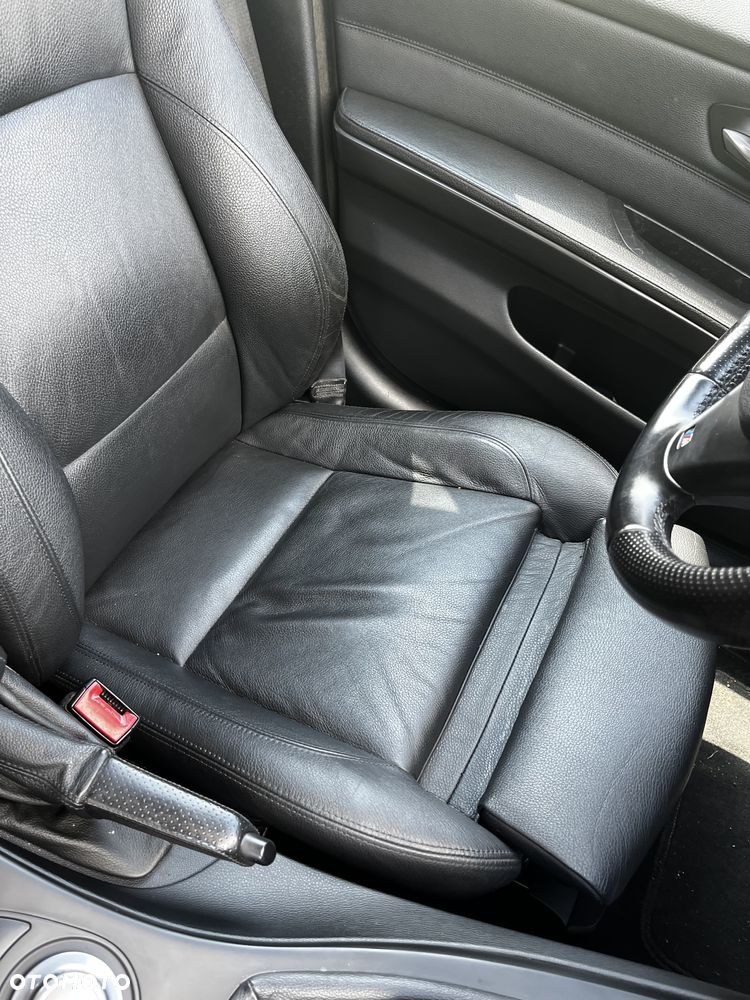 BMW Seria 3 325i - 10