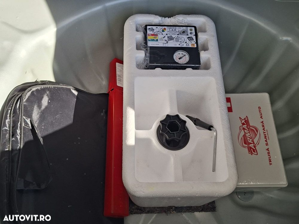 Dacia Sandero Stepway TCe 90 MT6 Expression - 21