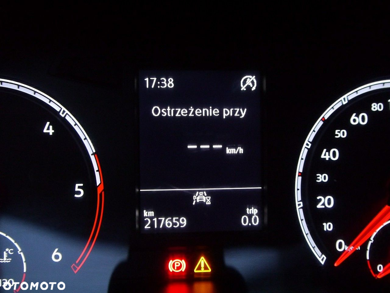 Volkswagen T-Roc 1.6 TDI SCR Style - 18