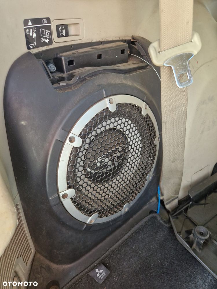 Mitsubishi Outlander 2.0 DI-D 4WD Instyle - 10