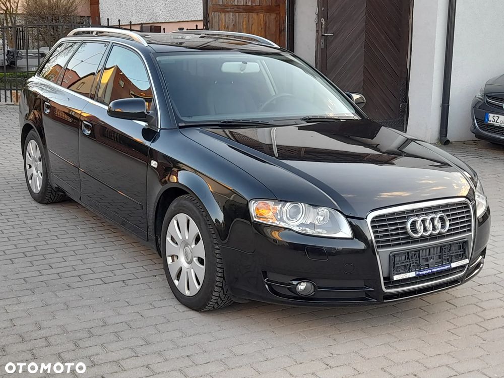 Audi A4 Avant - 1