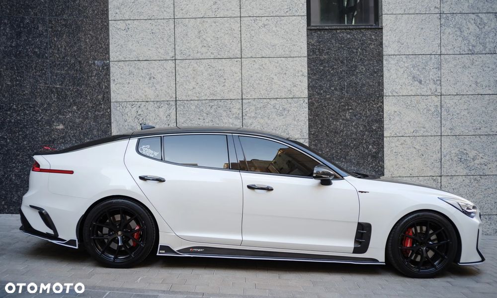 Kia Stinger 3.3 T-GDI AWD OPF GT - 2