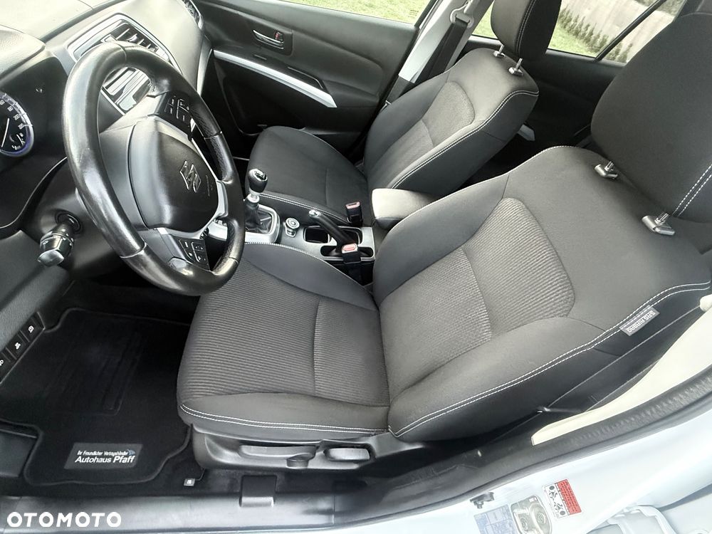 Suzuki SX4 S-Cross - 16