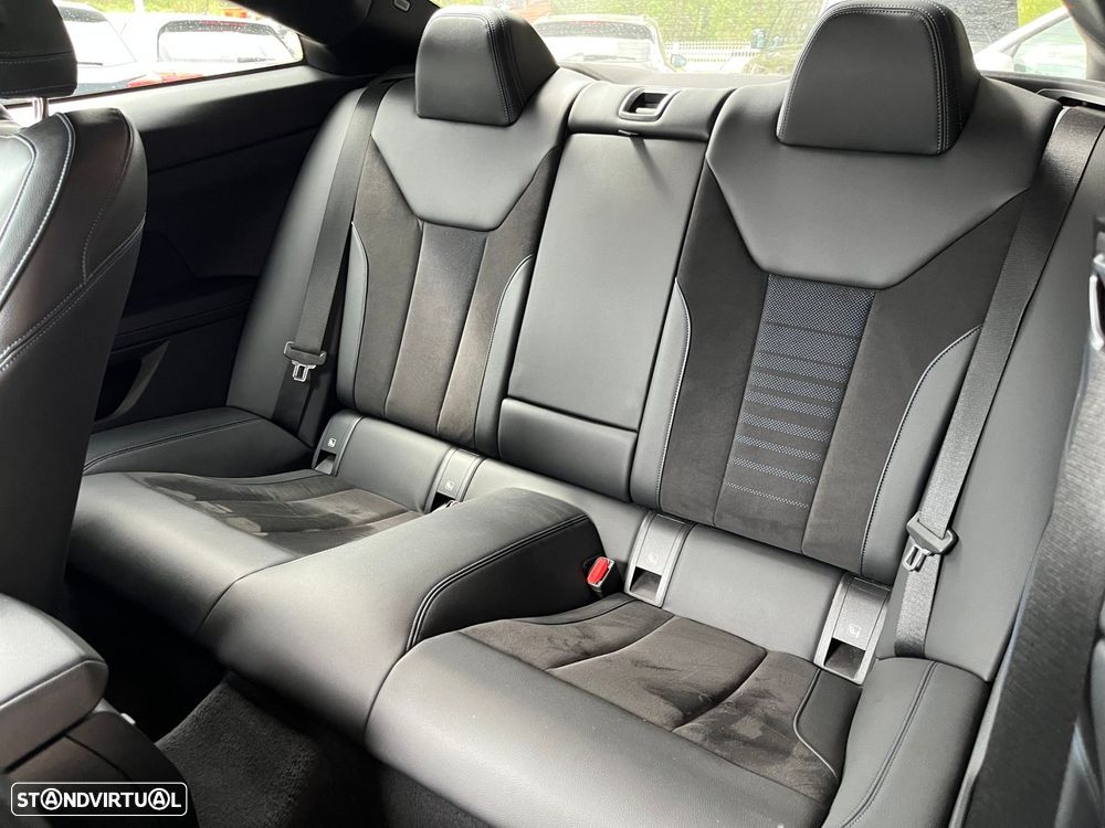 BMW 420 d Pack Desportivo M Auto - 58