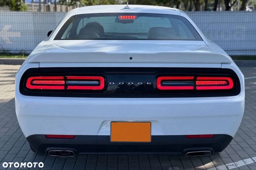 Dodge Challenger Automatik SXT Plus - 7