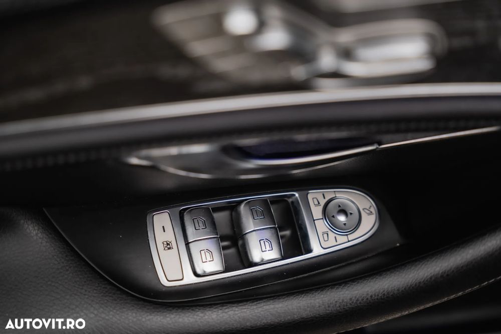 Mercedes-Benz CLS 400 d 4MATIC Aut - 10