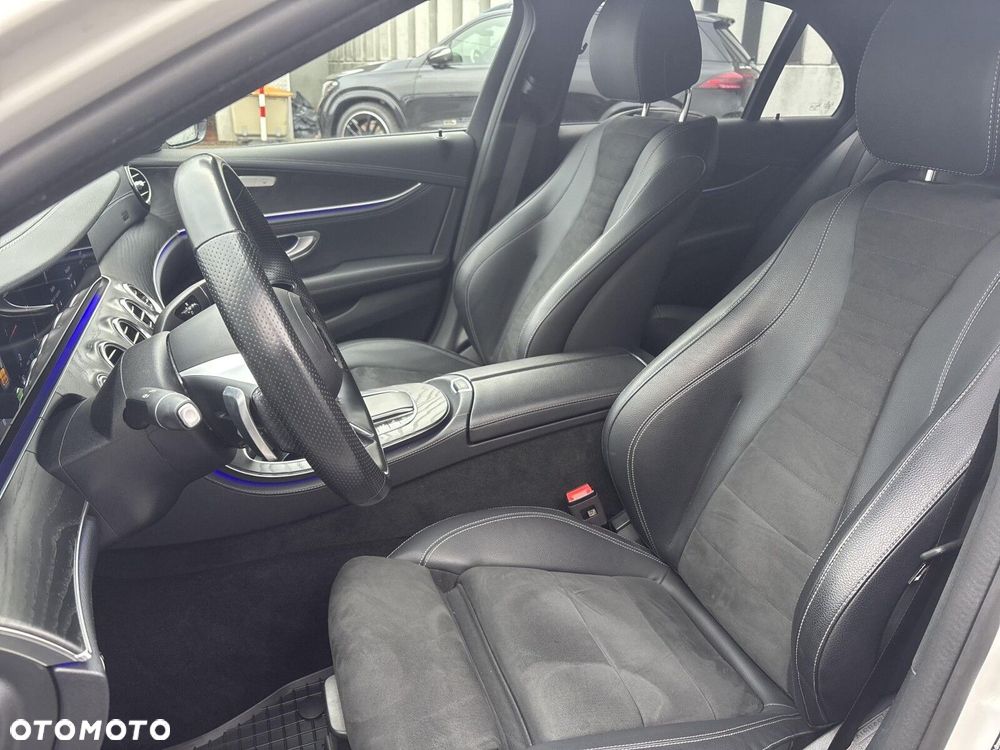 Mercedes-Benz Klasa E - 16