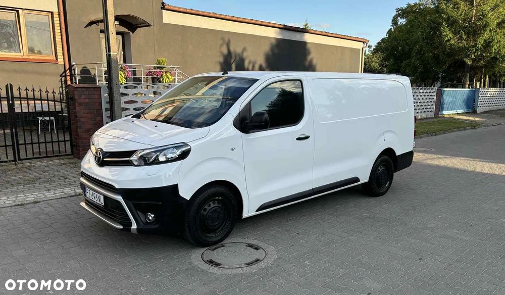 Toyota Proace - 2