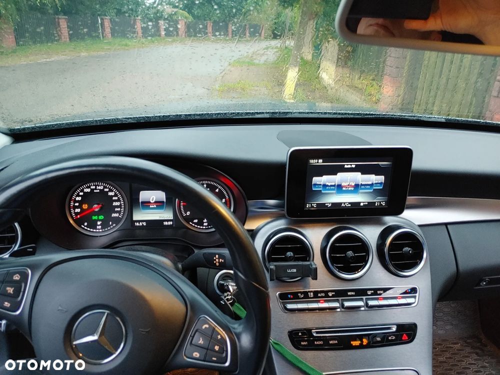 Mercedes-Benz Klasa C 200 (BlueTEC) d T 7G-TRONIC - 23