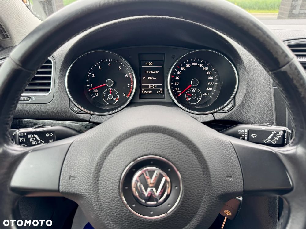 Volkswagen Golf 1.6 Comfortline - 17