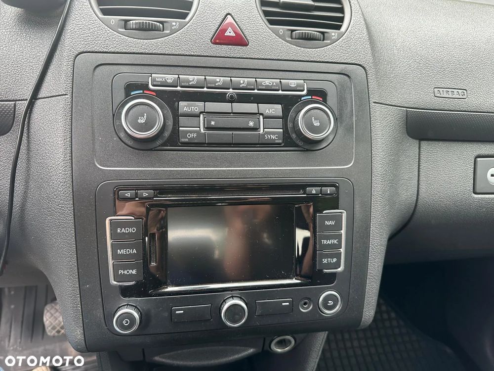 Volkswagen Caddy ver-2-0-tdi-comfortline-4motion - 9