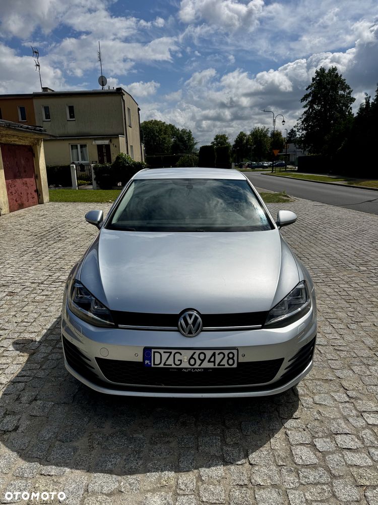 Volkswagen Golf 1.6 TDI BMT Comfortline - 3