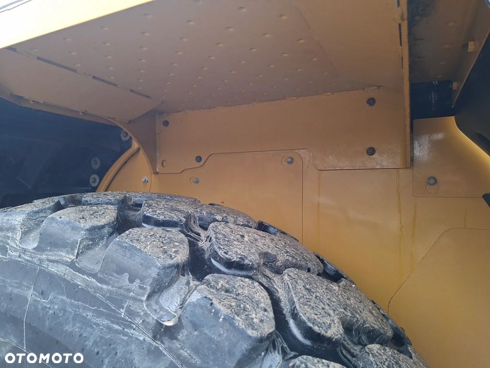 Caterpillar CAT 918 M - 27