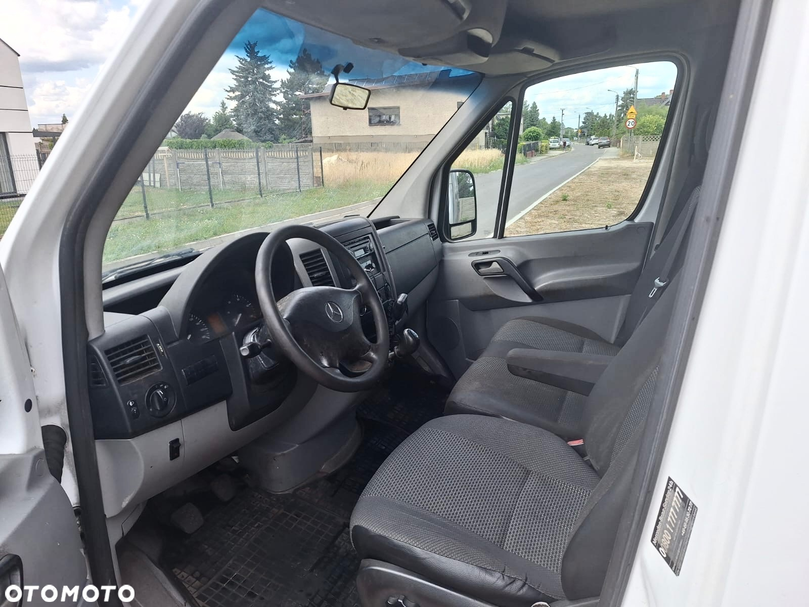 Mercedes-Benz Sprinter - 6