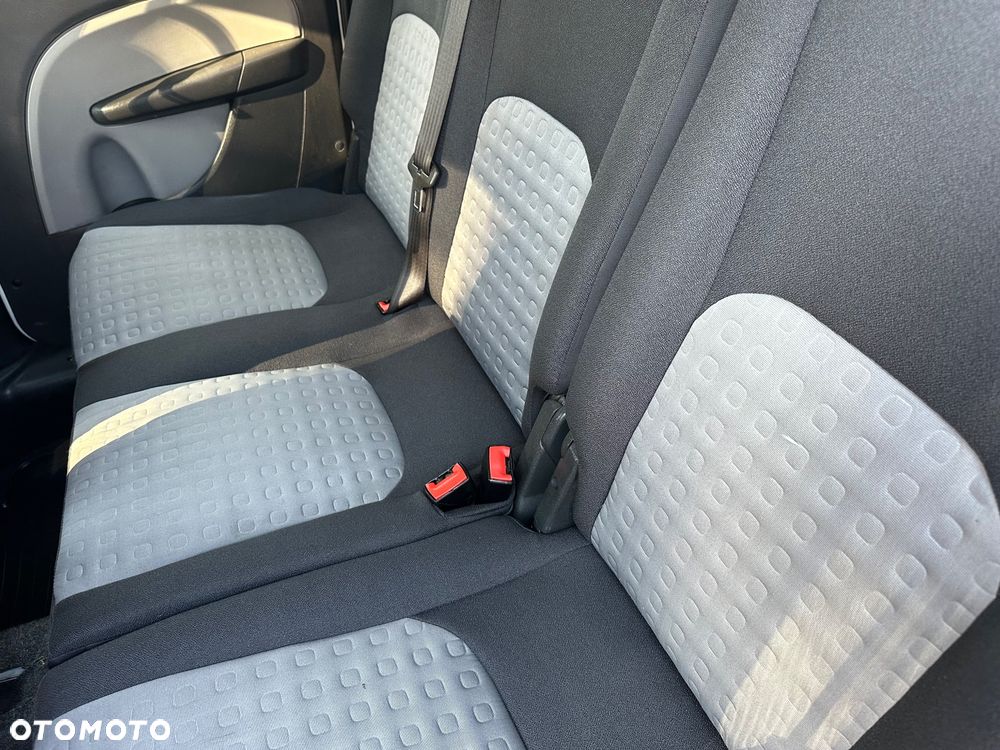 Fiat Doblo 1.9 JTD Family - 19