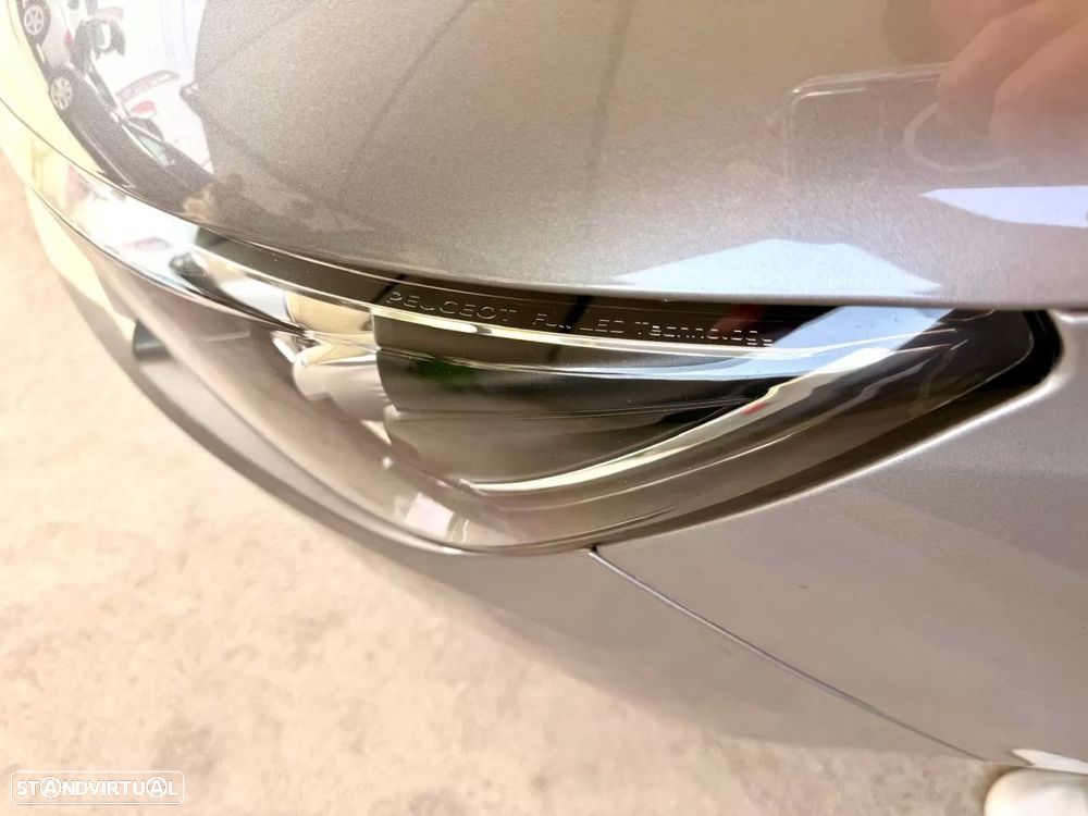 Peugeot 308 PureTech 130 Stop & Start GT-Line Edition - 19