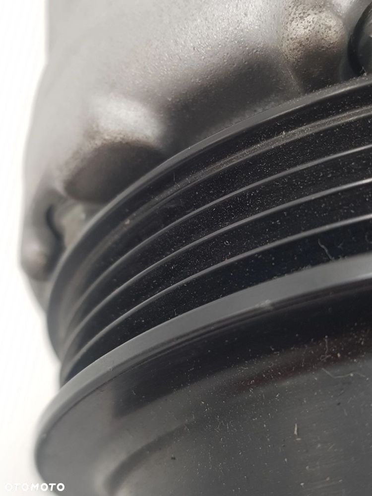 ORYGINALNA SPRĘŻARKA KOMPRESOR KLIMATYZACJI MERCEDES M177 4.0V8 A0008304702 - 3