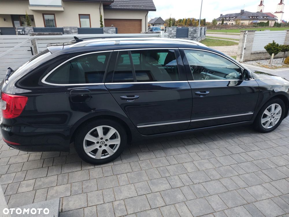 Skoda Superb 2.0 TDI Elegance - 15