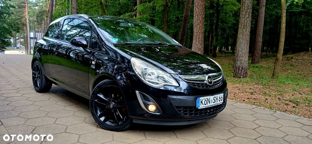 Opel Corsa 1.4 16V 150 Jahre - 7
