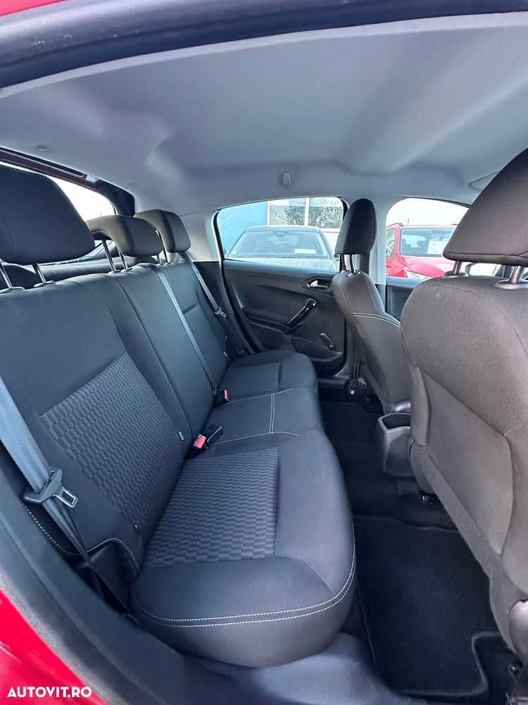 Peugeot 208 ver-1-2l-puretech-75-s-s-bvm5-active - 8