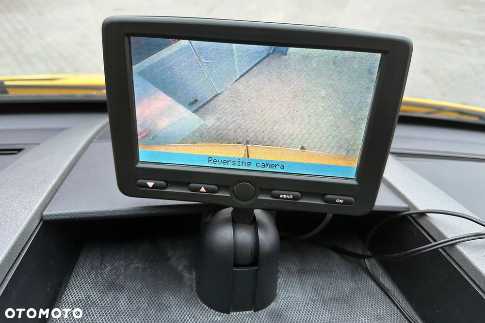 Mercedes-Benz Sprinter W906 - 25