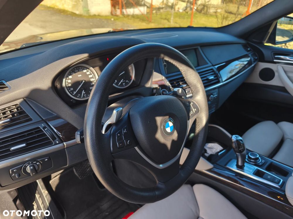 BMW X6 - 9