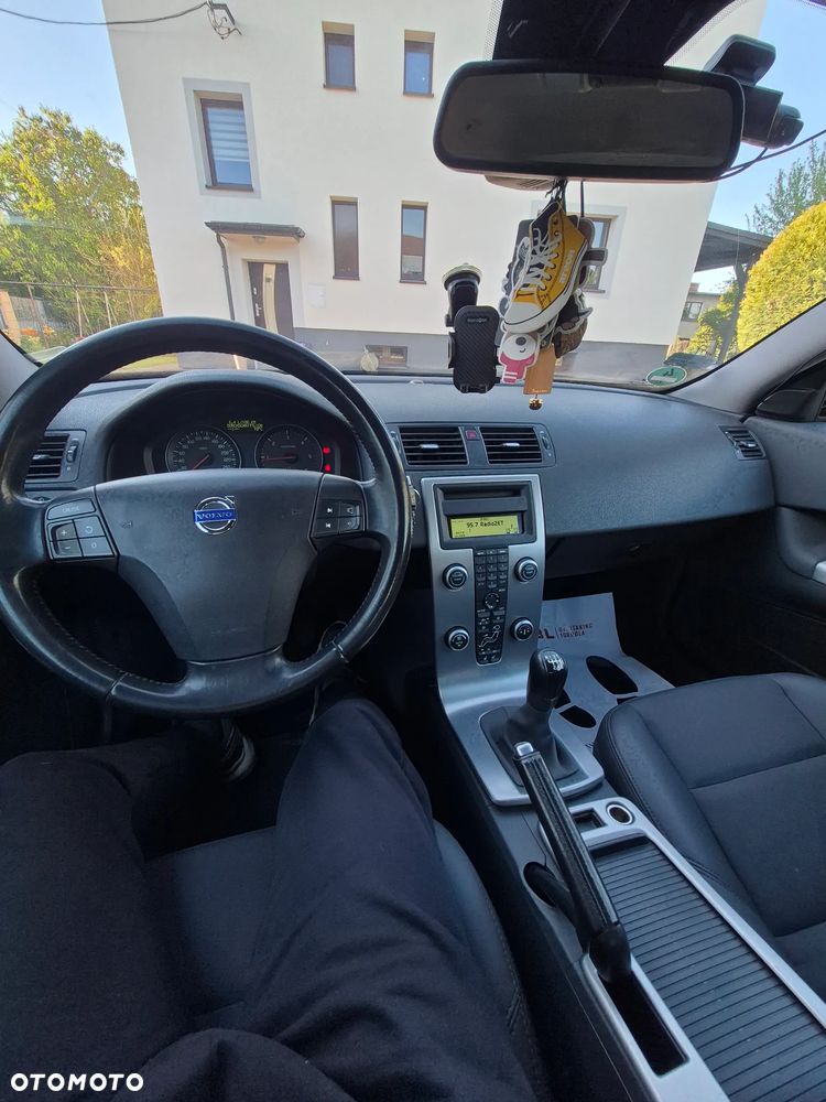 Volvo C30 2.0D Momentum - 4