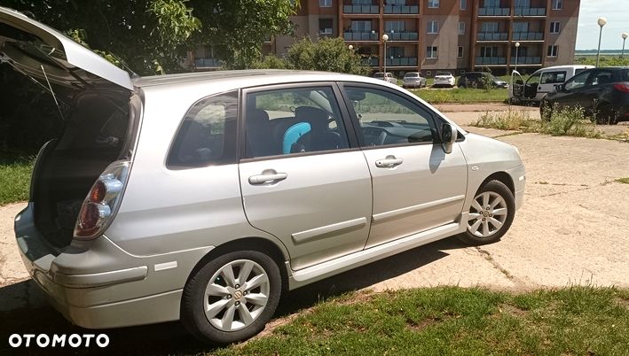 Suzuki Liana 1.6 Comfort - 1
