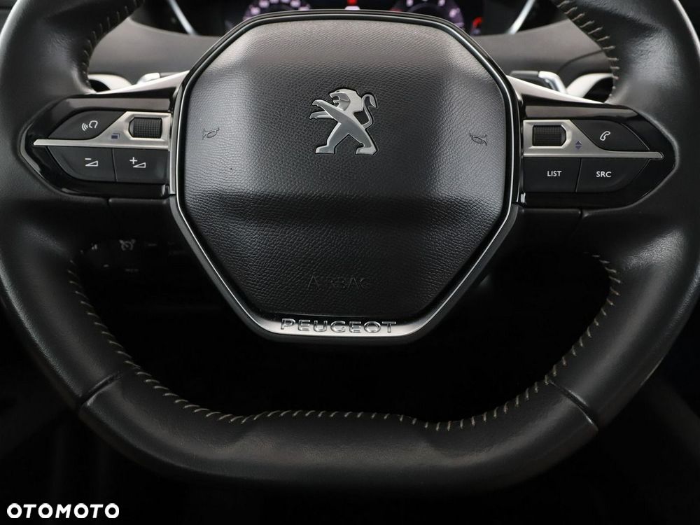 Peugeot 5008 1.2 PureTech Active Pack S&S EAT8 - 22