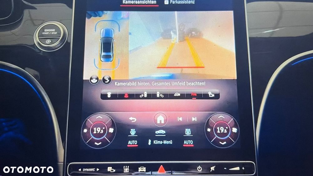 Mercedes-Benz Klasa C 220 d 9G-TRONIC - 24