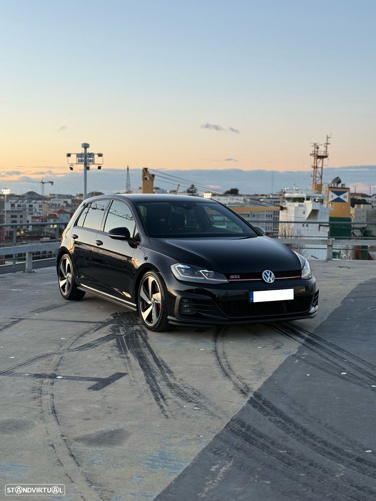 VW Golf GTI 2.0 TSI OPF DSG Performance - 1