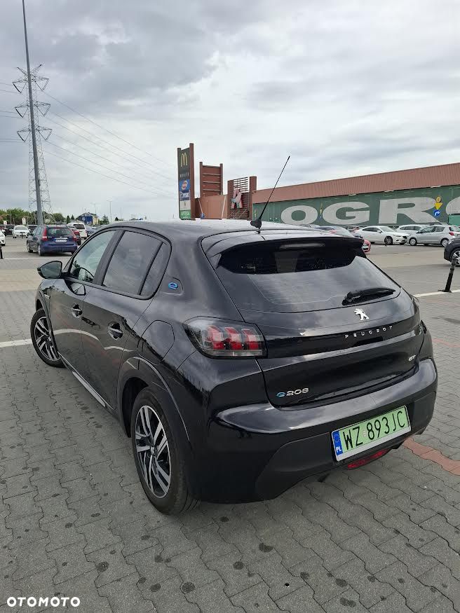 Peugeot 208 Elektromotor 136 Allure - 2