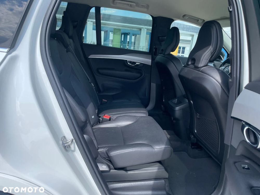 Volvo XC 90 - 27