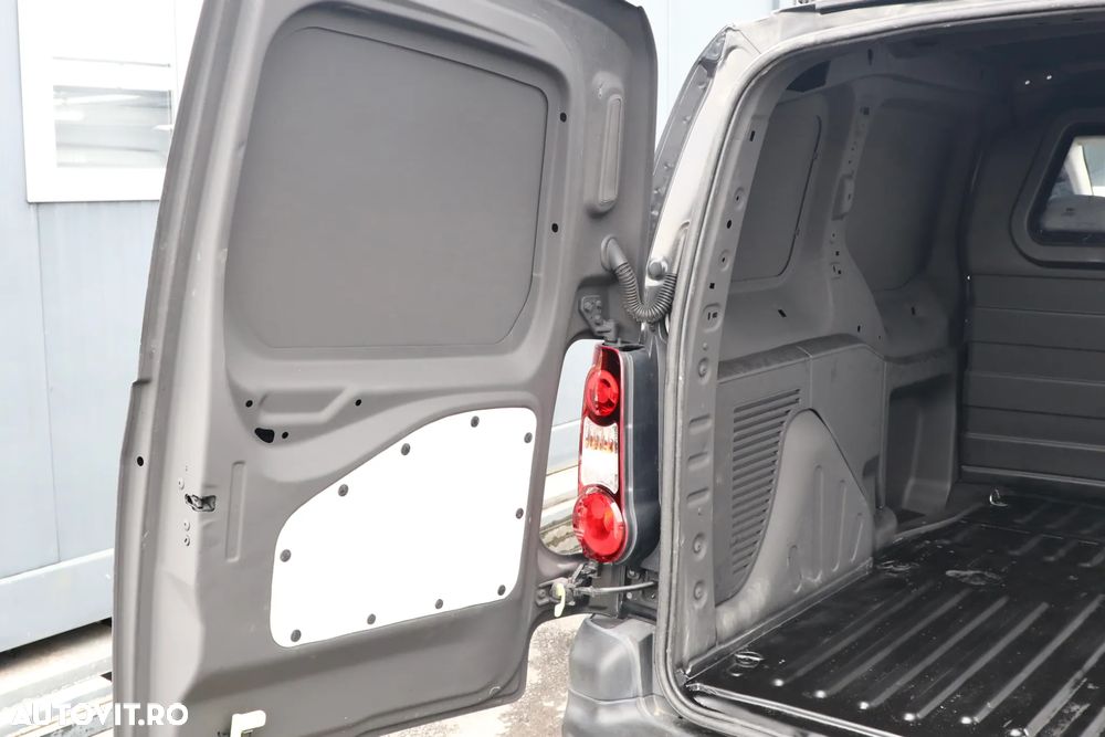 Peugeot Partner HDi 75 Esplanade - 28