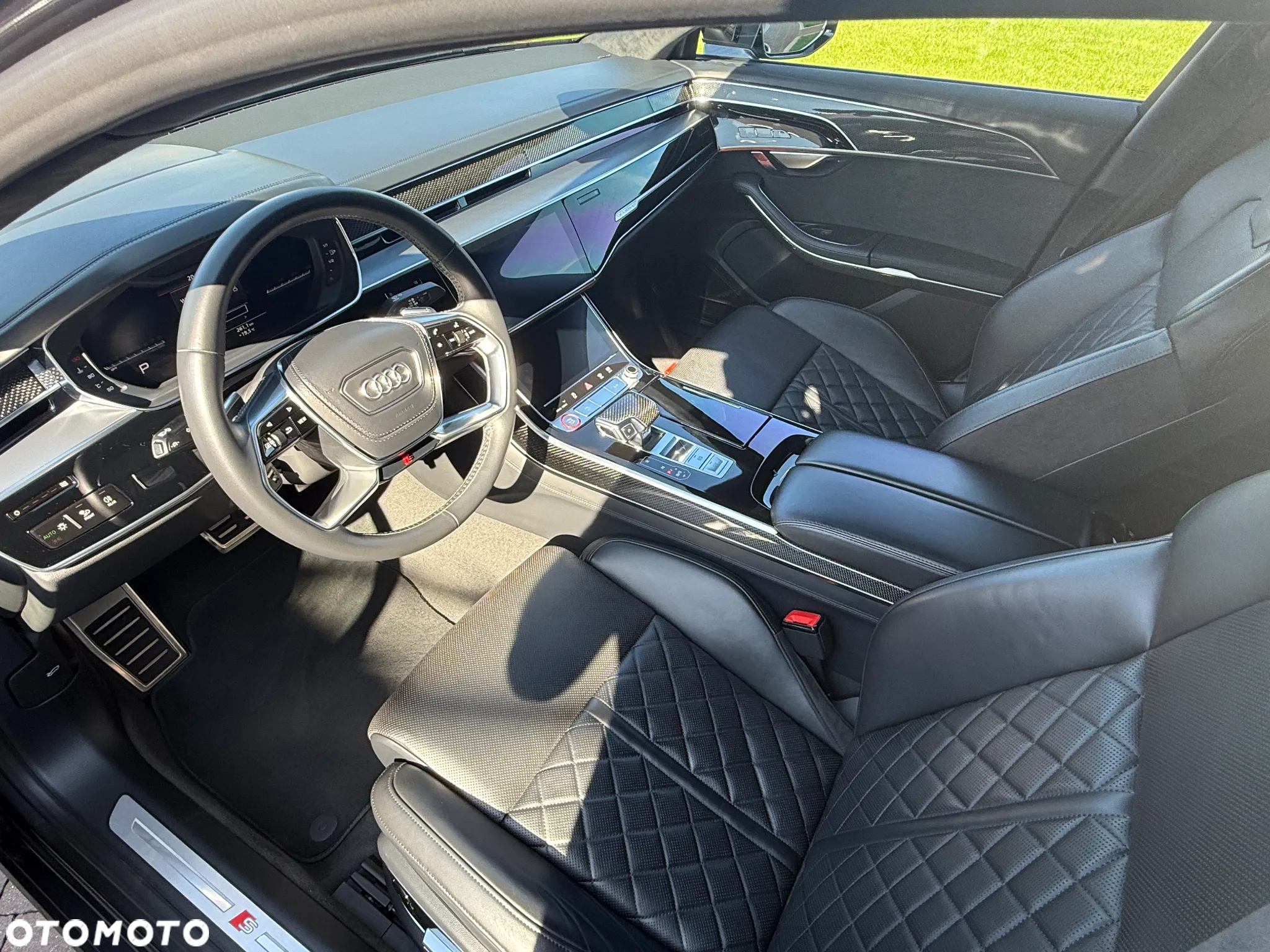 Audi A8 - 16