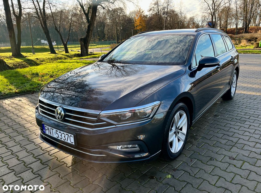 Volkswagen Passat 1.6 TDI SCR DSG Business - 21