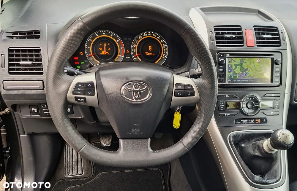 Toyota Auris 1.33 VVT-i Travel - 6