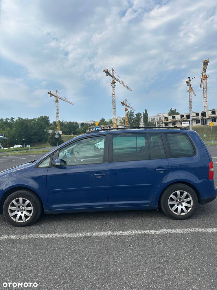 Volkswagen Touran 1.9 TDI Trendline - 2