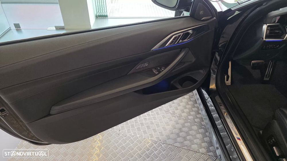BMW 420 d Pack Desportivo M Auto - 35