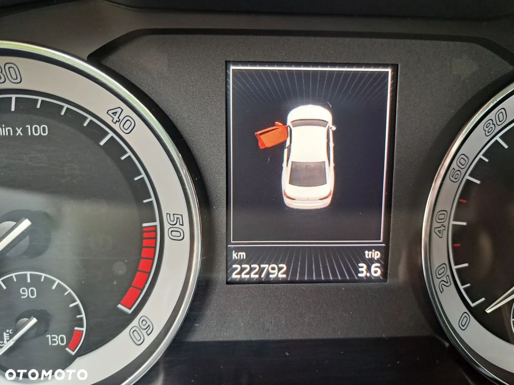 Skoda Superb - 16