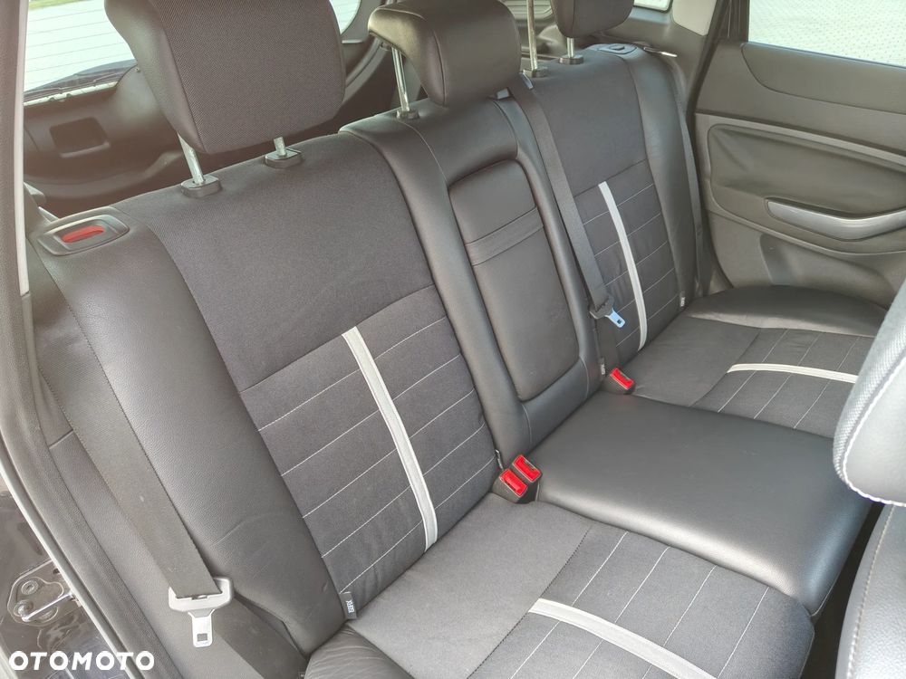 Ford Kuga 2.0 TDCi 4x4 Trend - 13