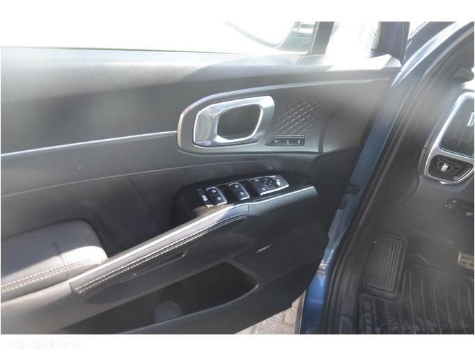 Kia Sorento - 17