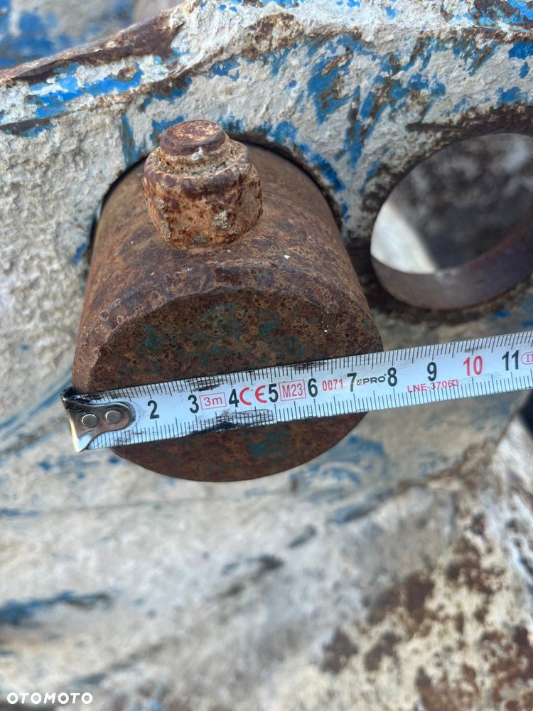 Łyżka dozownik pojemnik podajnk kosz zasypowy do wylewania betonu fi65mm fi80mmok. 0,8m. - 11