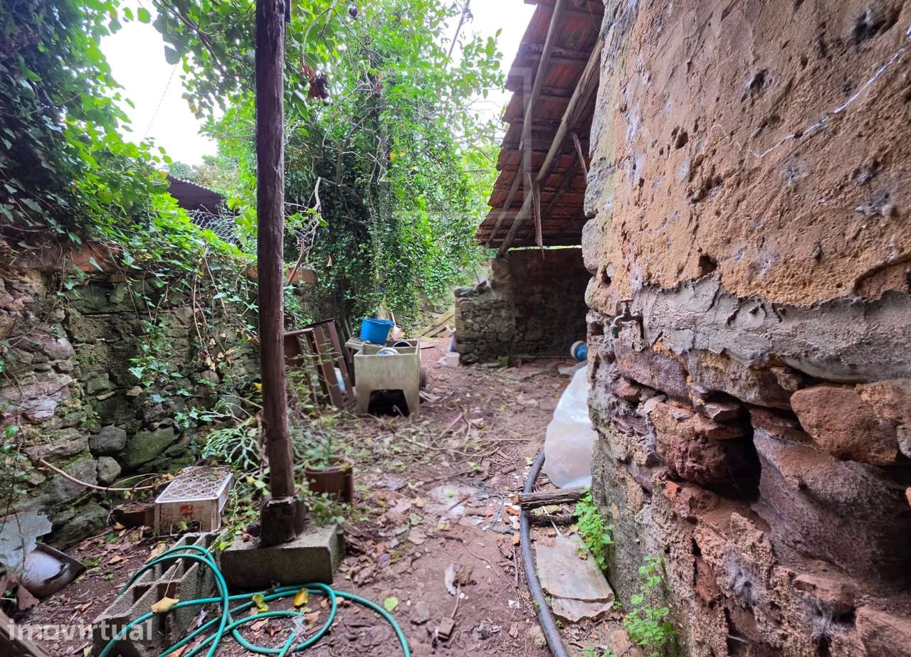 Moradia para Restaurar T3 Venda em Vila Nova de Monsarros,Anadia - Grande imagem: 4/14