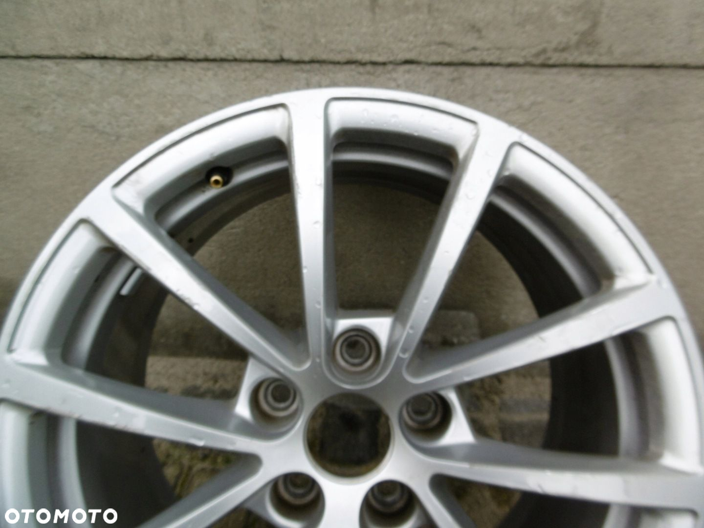 AUDI A6 C8 4K0 7.5Jx17H2-N ET36 5x112 - felga - 2